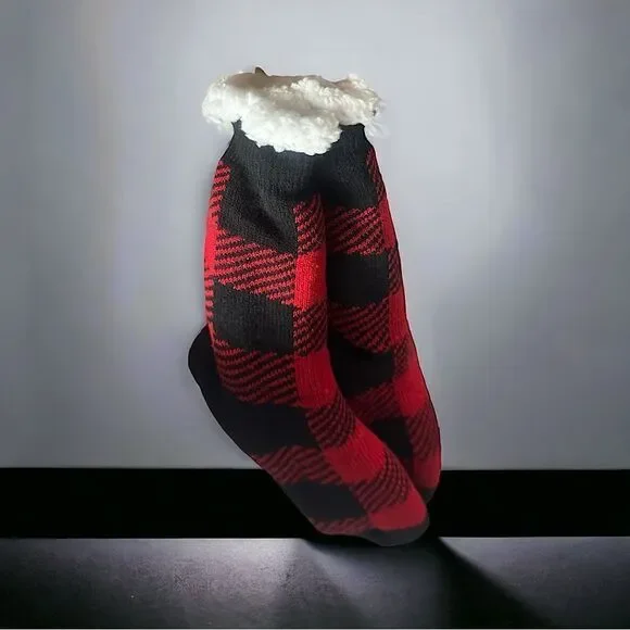 Sherpa Socks l Black & Red Buffalo Plaid l Non-skid Socks l Unisex l New - Picture 8 of 8
